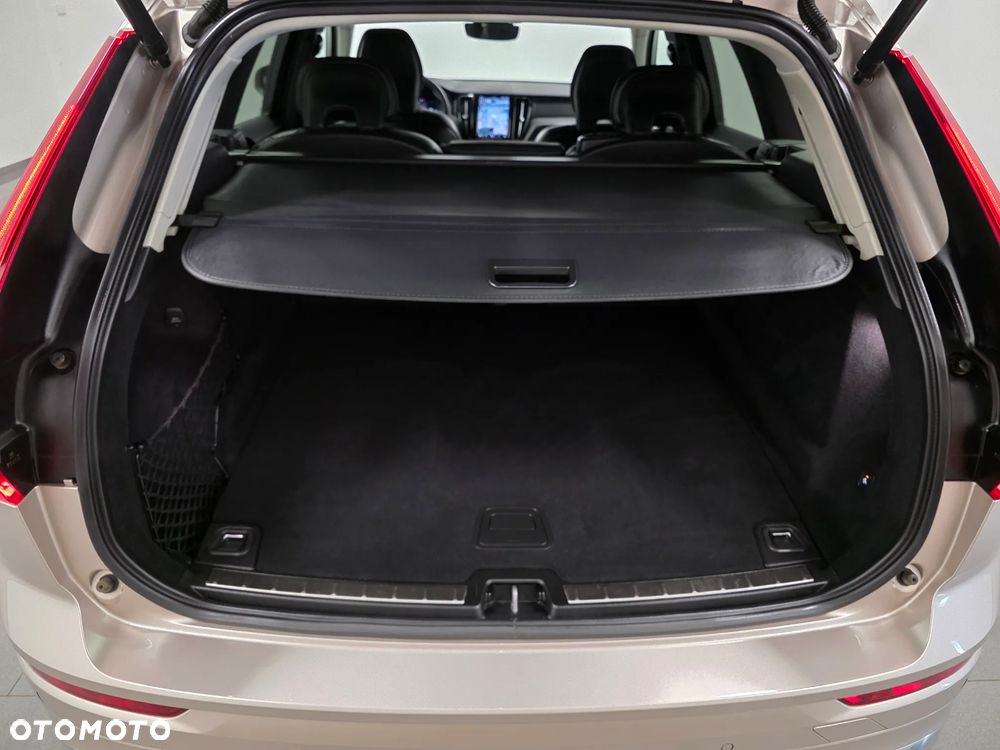 Volvo XC 60 B4 D Geartronic Inscription - 38