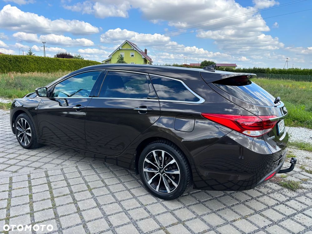 Hyundai i40 Kombi 1.7 CRDi Premium - 14