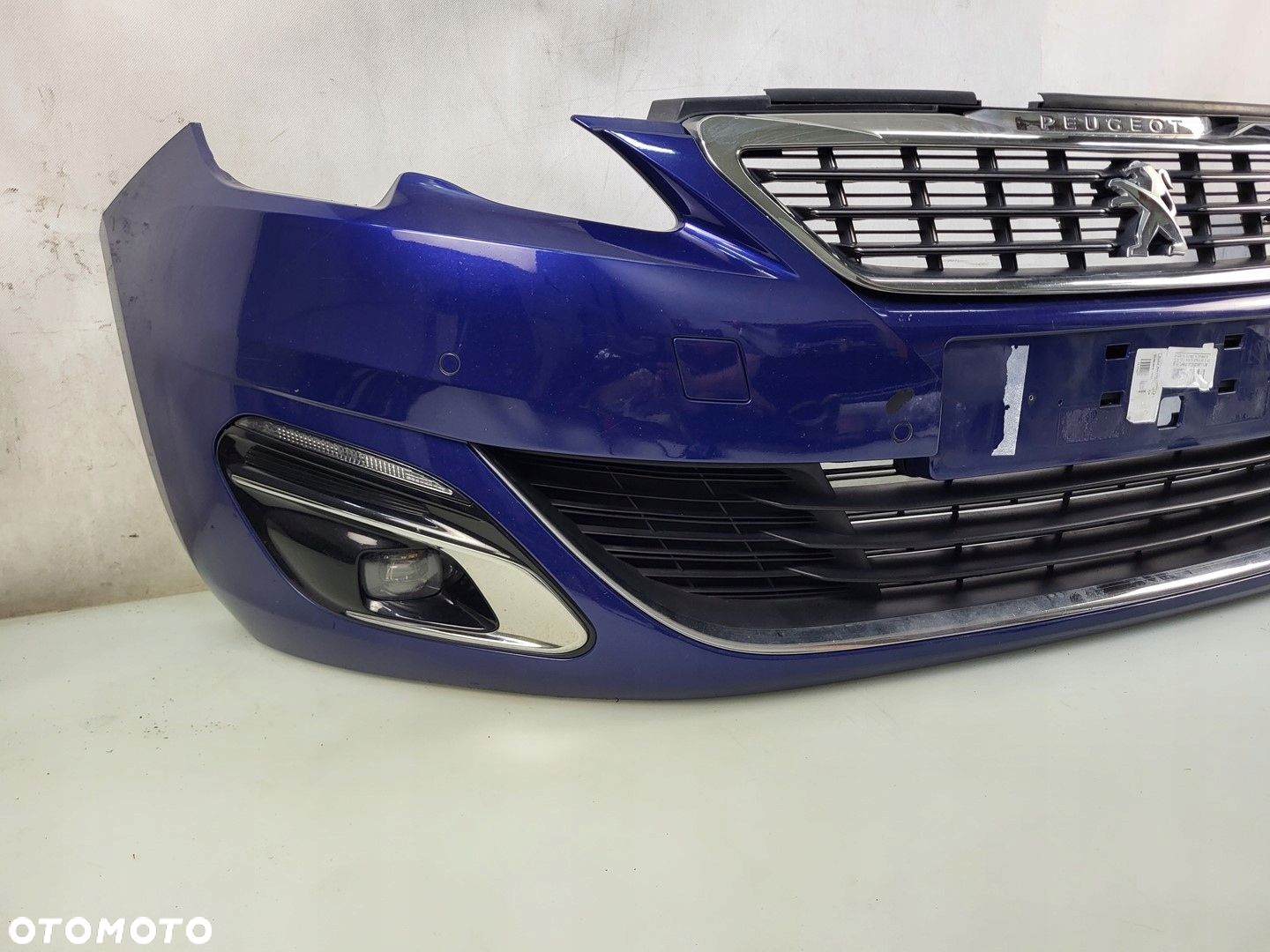 zderzak pdc halogen drl przód kompletny PEUGEOT 308 II T9 GT line EEGD - 2