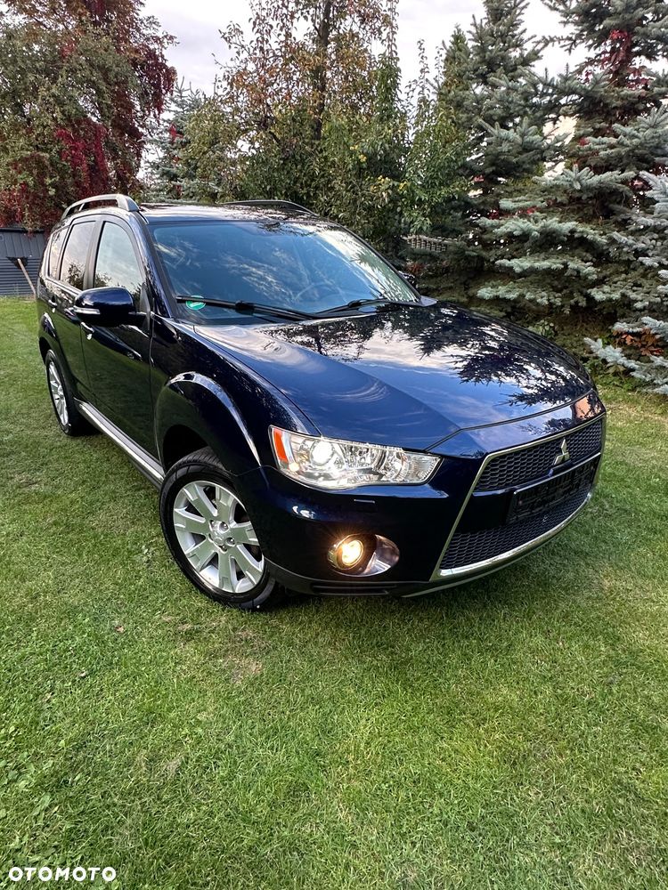Mitsubishi Outlander - 31