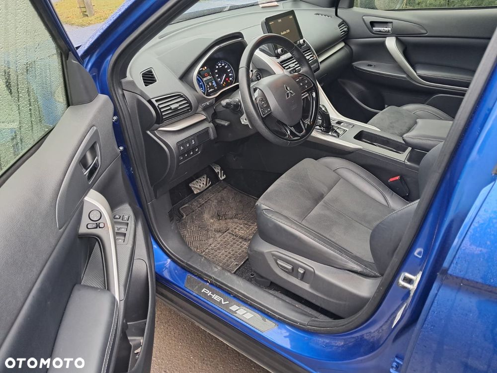 Mitsubishi Eclipse Cross 4WD Plus Select - 6