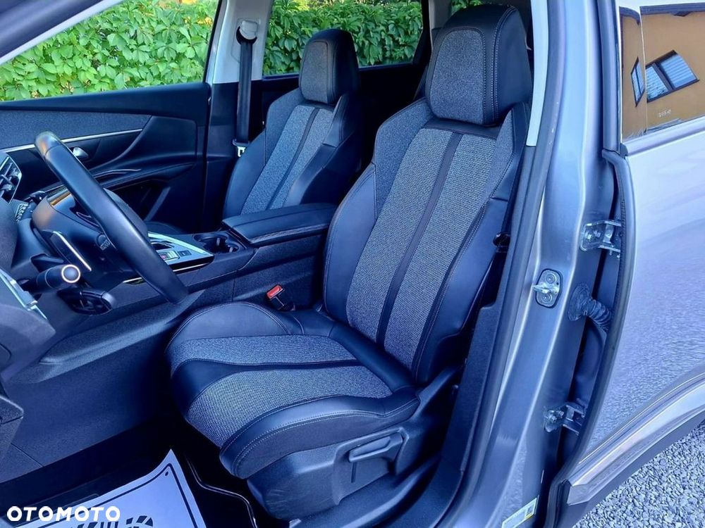 Peugeot 5008 BlueHDi 130 EAT8 Allure - 17