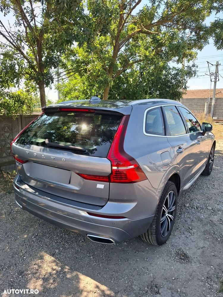 Volvo XC 60 - 8