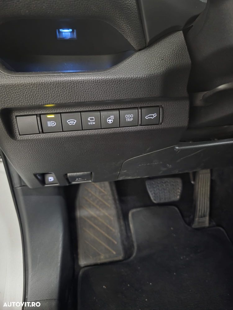 Toyota RAV4 2.5 PHEV VVT-iE 4x4 Style Bi-Tone - 21
