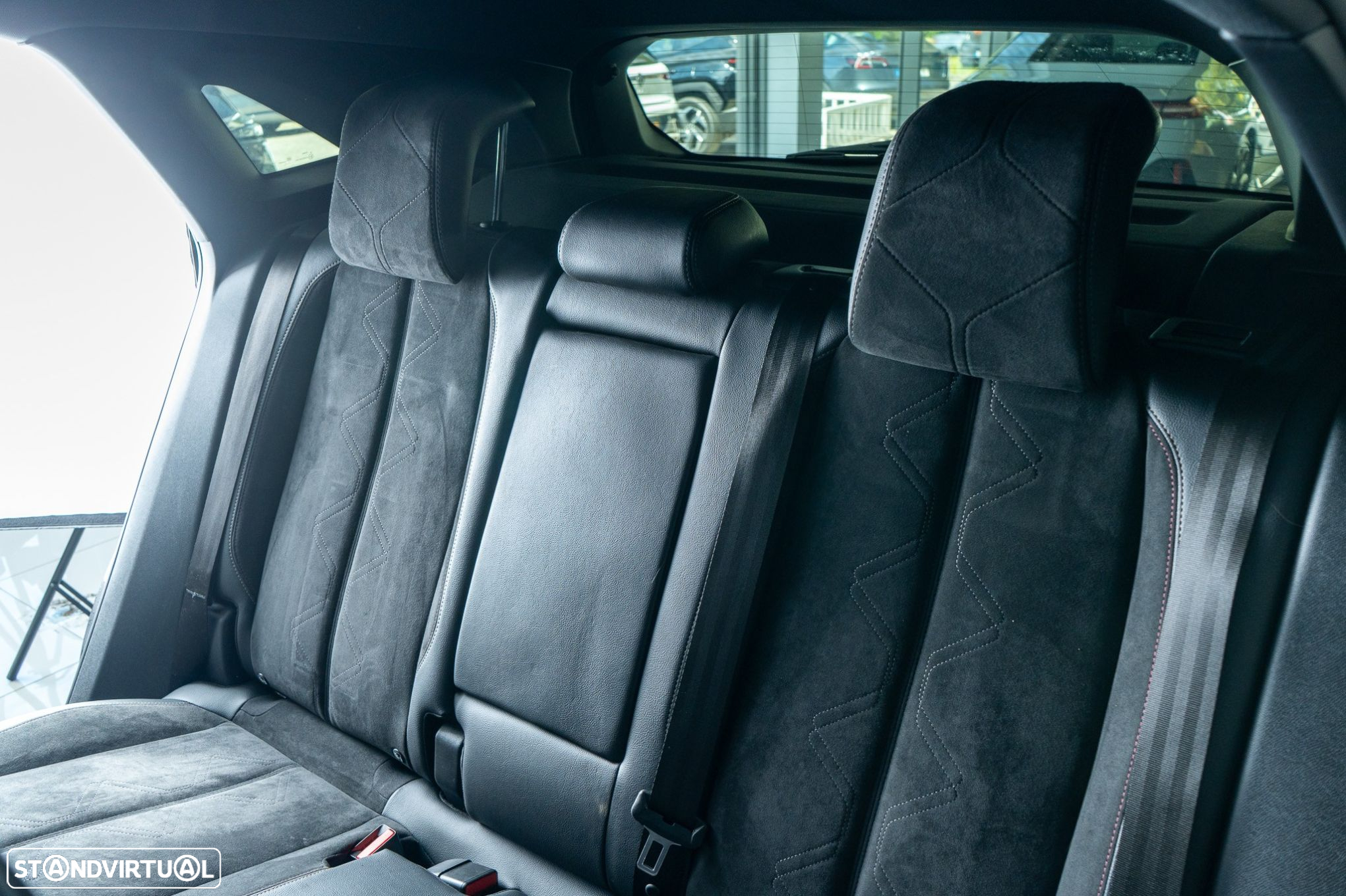 DS DS7 Crossback E-Tense Performance Line EAT8 - 11