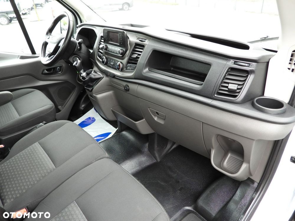 Ford TRANSIT SKRZYNIA 8 PALET TEMPOMAT BLIŹNIACZE KOŁA KLIMATYZACJA  170KM - 40