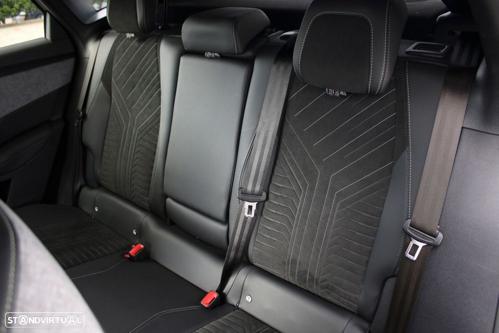 Peugeot 3008 1.2 Hybrid GT e-DCS6 - 22