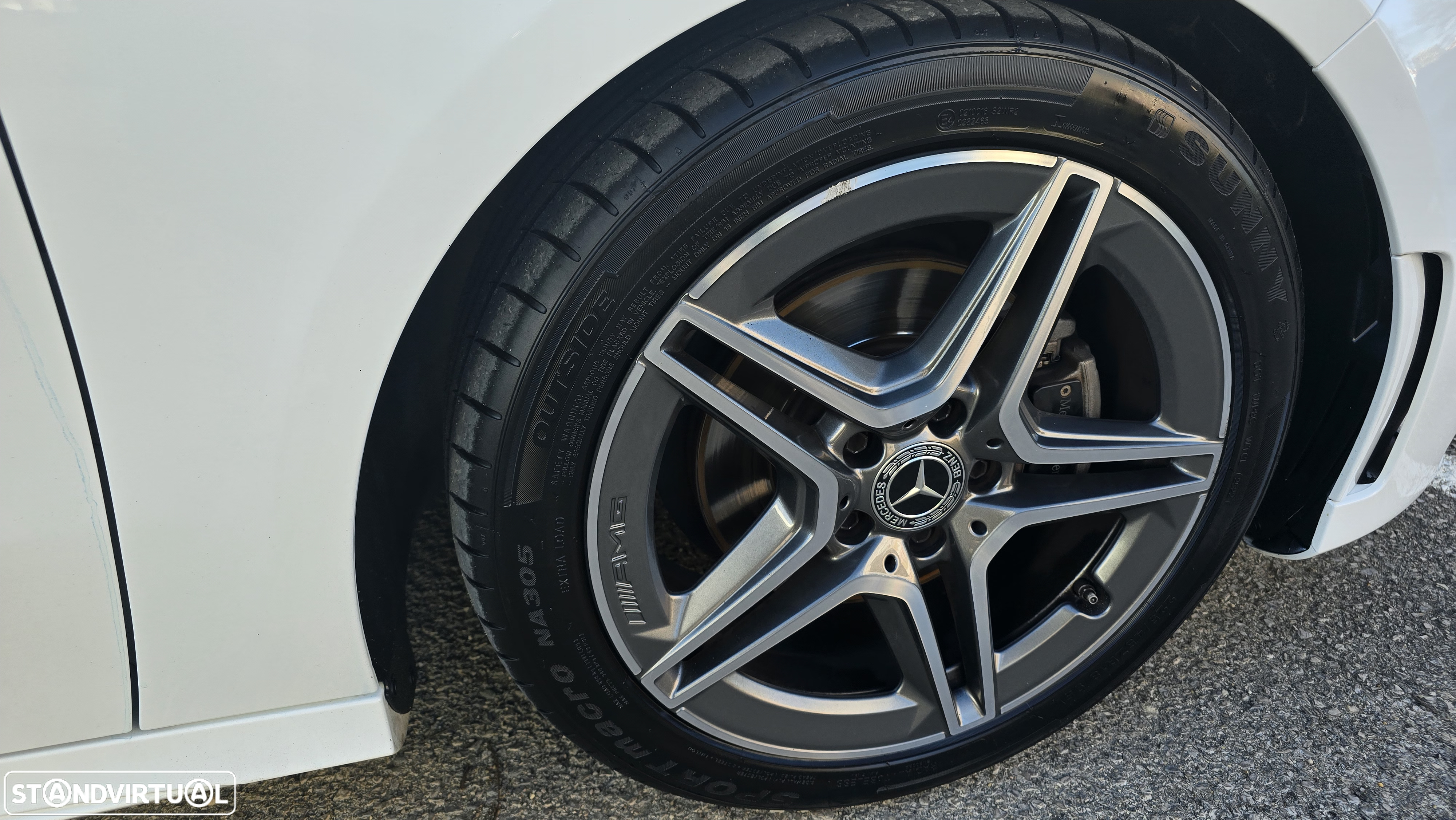 Mercedes-Benz A 180 Limousine d AMG Line Aut. - 17