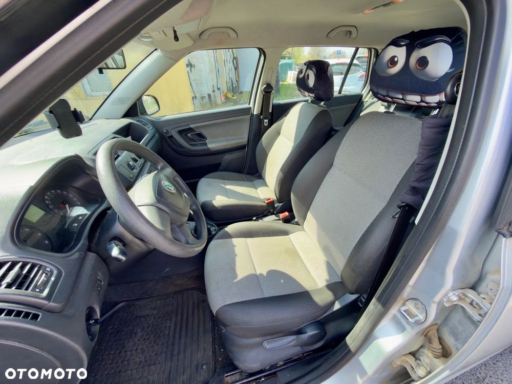 Skoda Fabia 1.2 TSI Family - 10