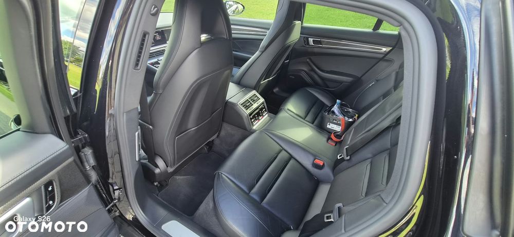 Porsche Panamera 4S Executive - 6