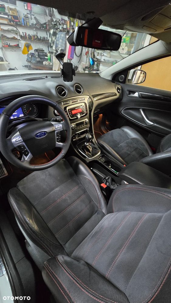 Ford Mondeo 2.0 TDCi Titanium - 12