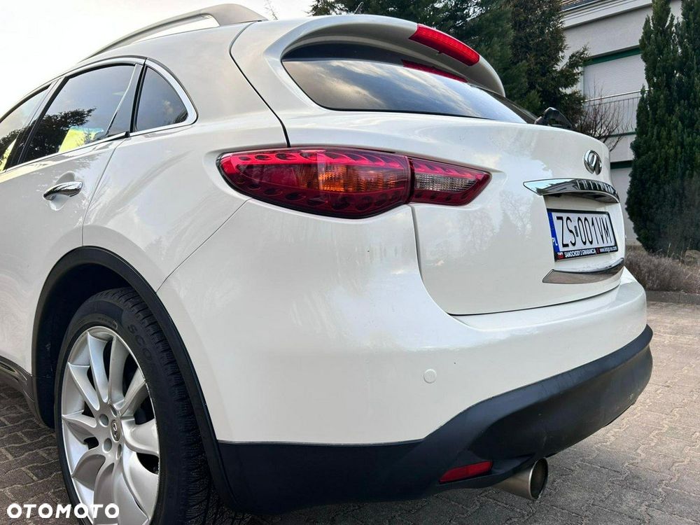 Infiniti QX70 3.7 AWD S Premium - 22