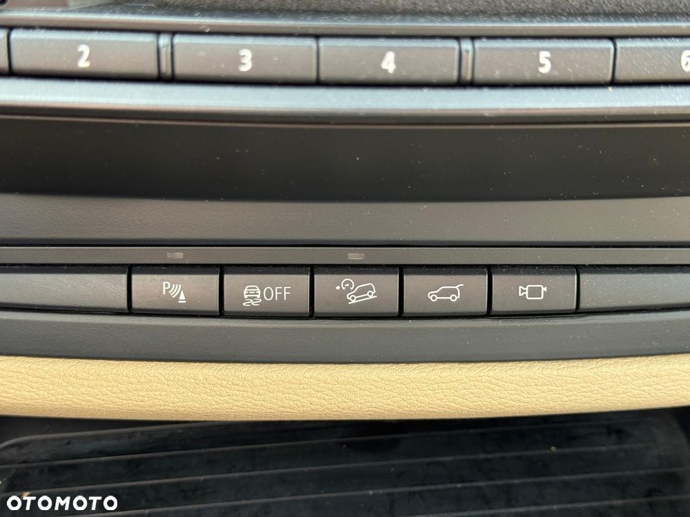 BMW X6 xDrive40d Edition Exclusive - 22