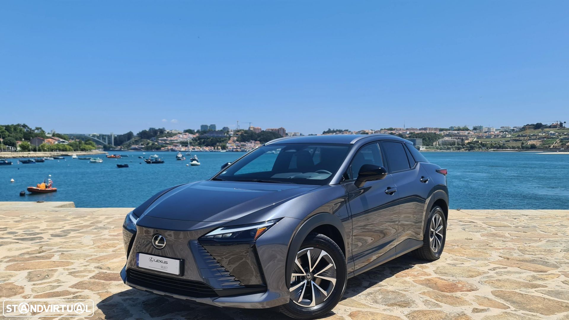 Lexus RZ 450e Executive Plus - 1