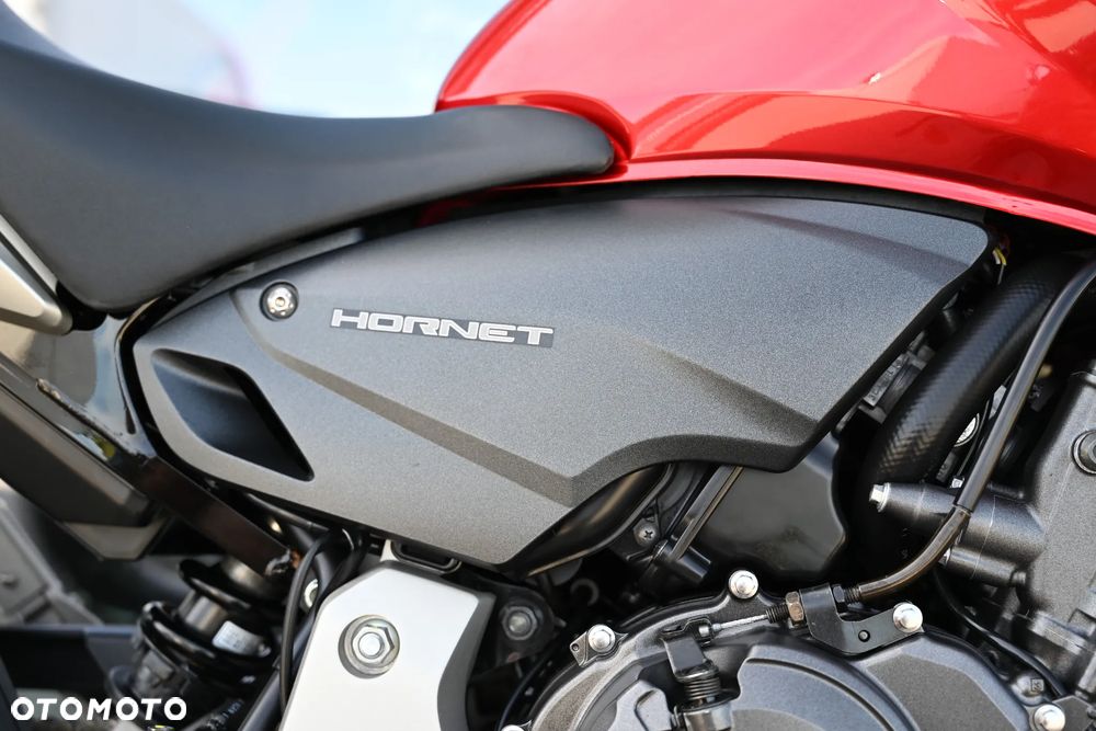 Honda Hornet - 28