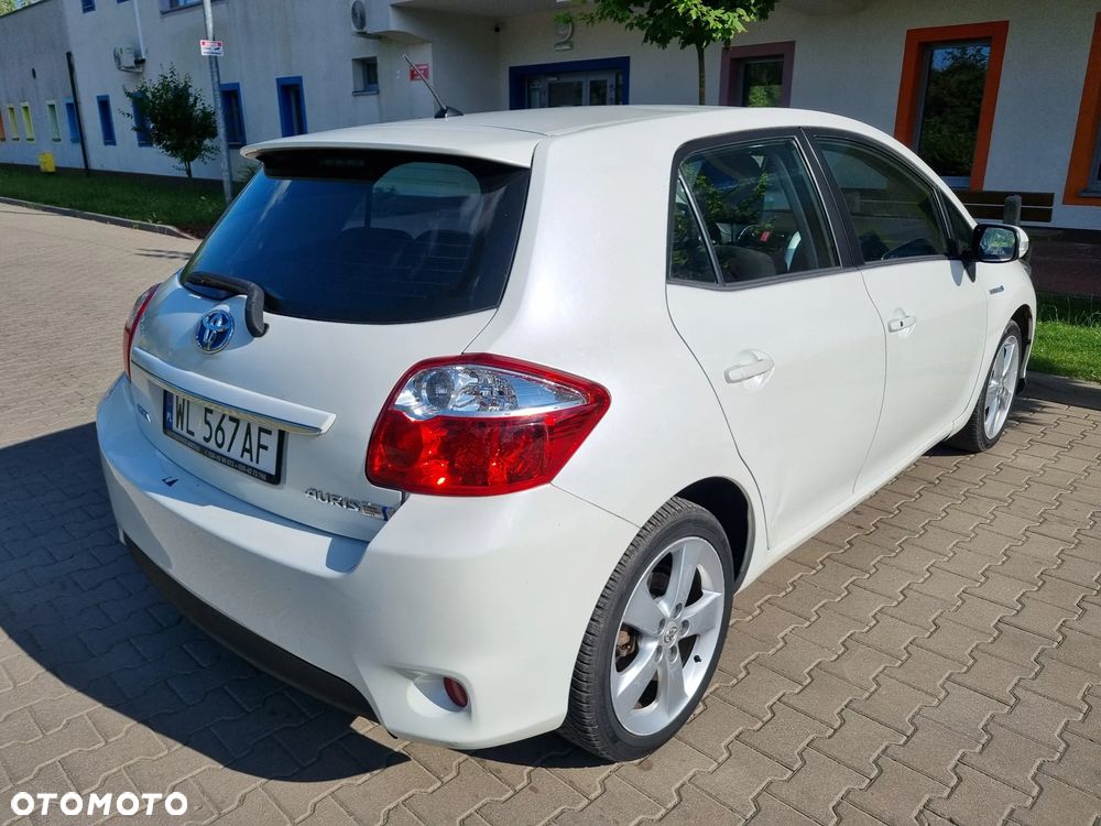 Toyota Auris 1.8 Life - 14