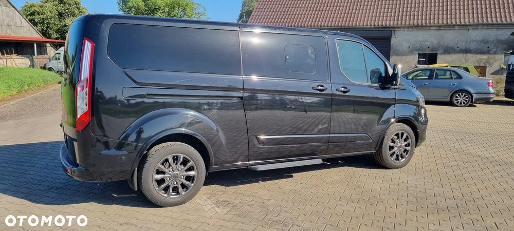 Ford Tourneo Custom 320 L2H1 VA Autm Titanium X - 4