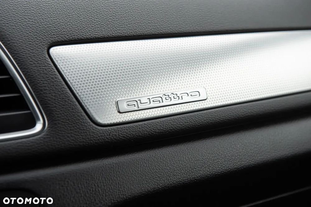 Audi Q3 2.0 TFSI Quattro S tronic - 30