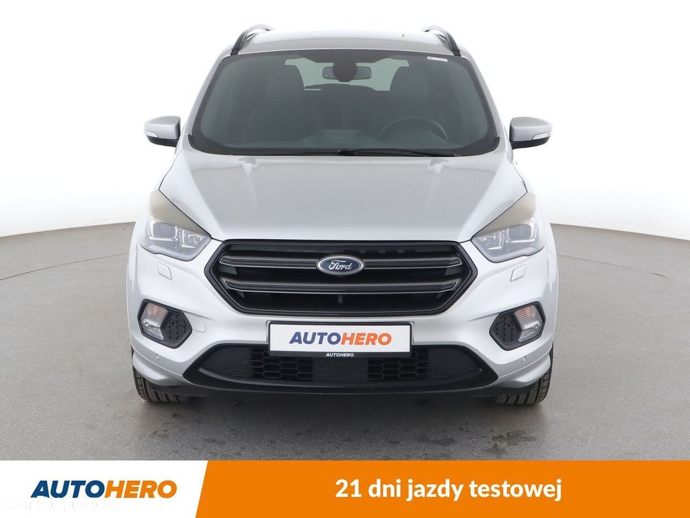 Ford Kuga - 9
