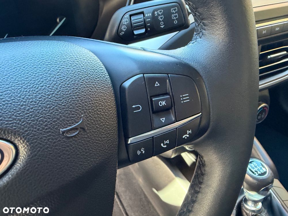 Ford Focus - 23