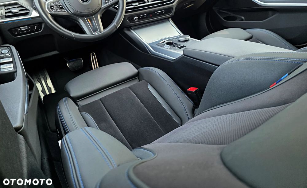 BMW Seria 3 320d Touring xDrive M Sport - 22