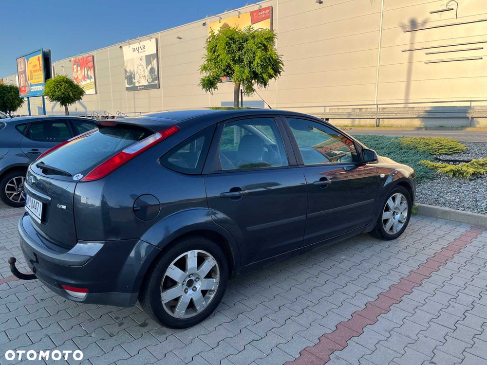 Ford Focus - 2