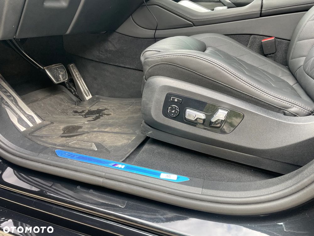BMW X6 - 16