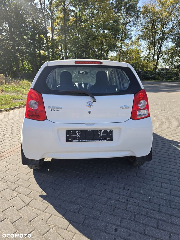 Suzuki Alto - 4