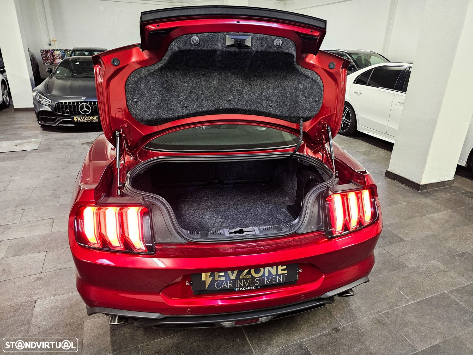 Ford Mustang 2.3i EcoBoost Aut. - 32