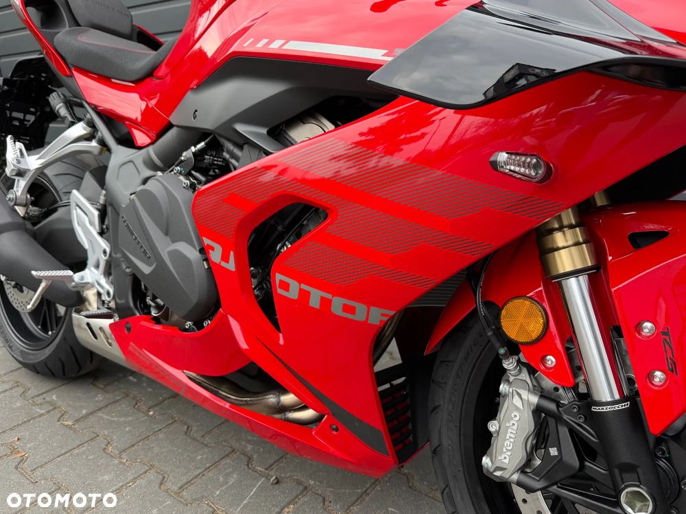 QJMOTOR SRK 800RR - 6