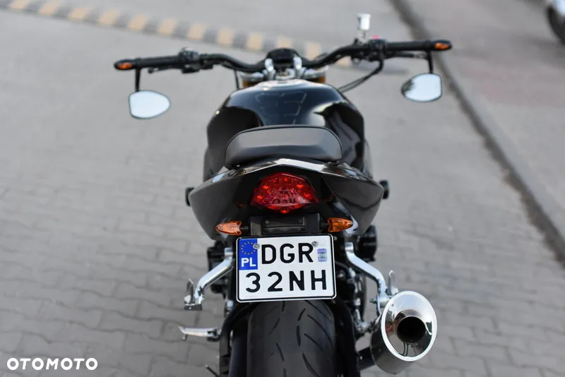 Suzuki GSX-R - 16