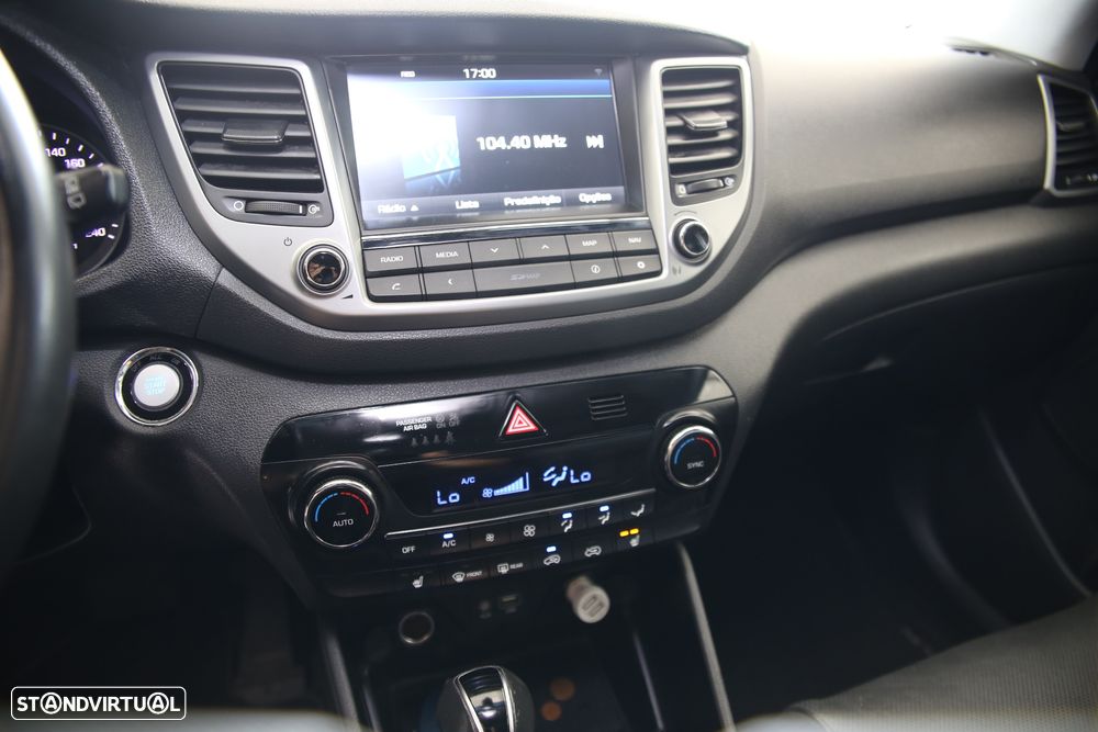 Hyundai Tucson 1.7 CRDi Premium DCT - 16