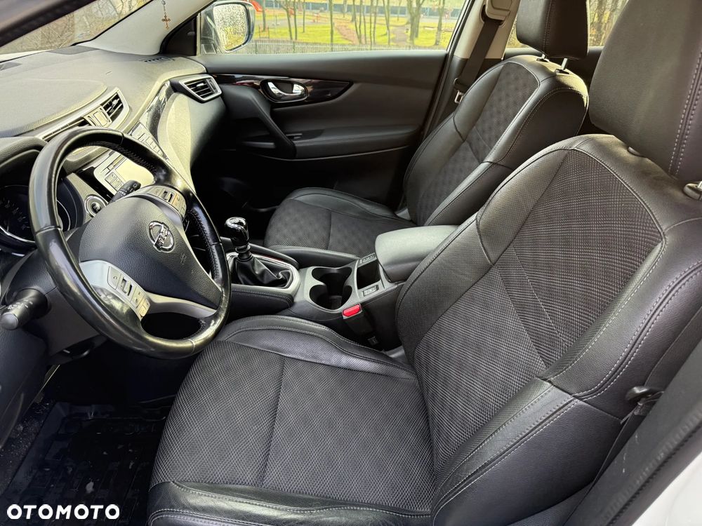 Nissan Qashqai - 10