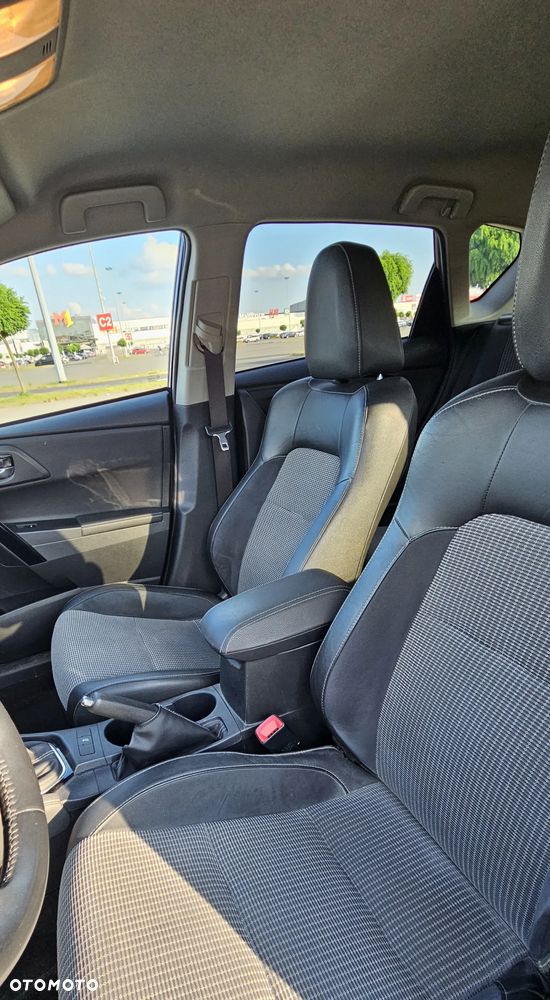 Toyota Auris 1.2 T Prestige - 8