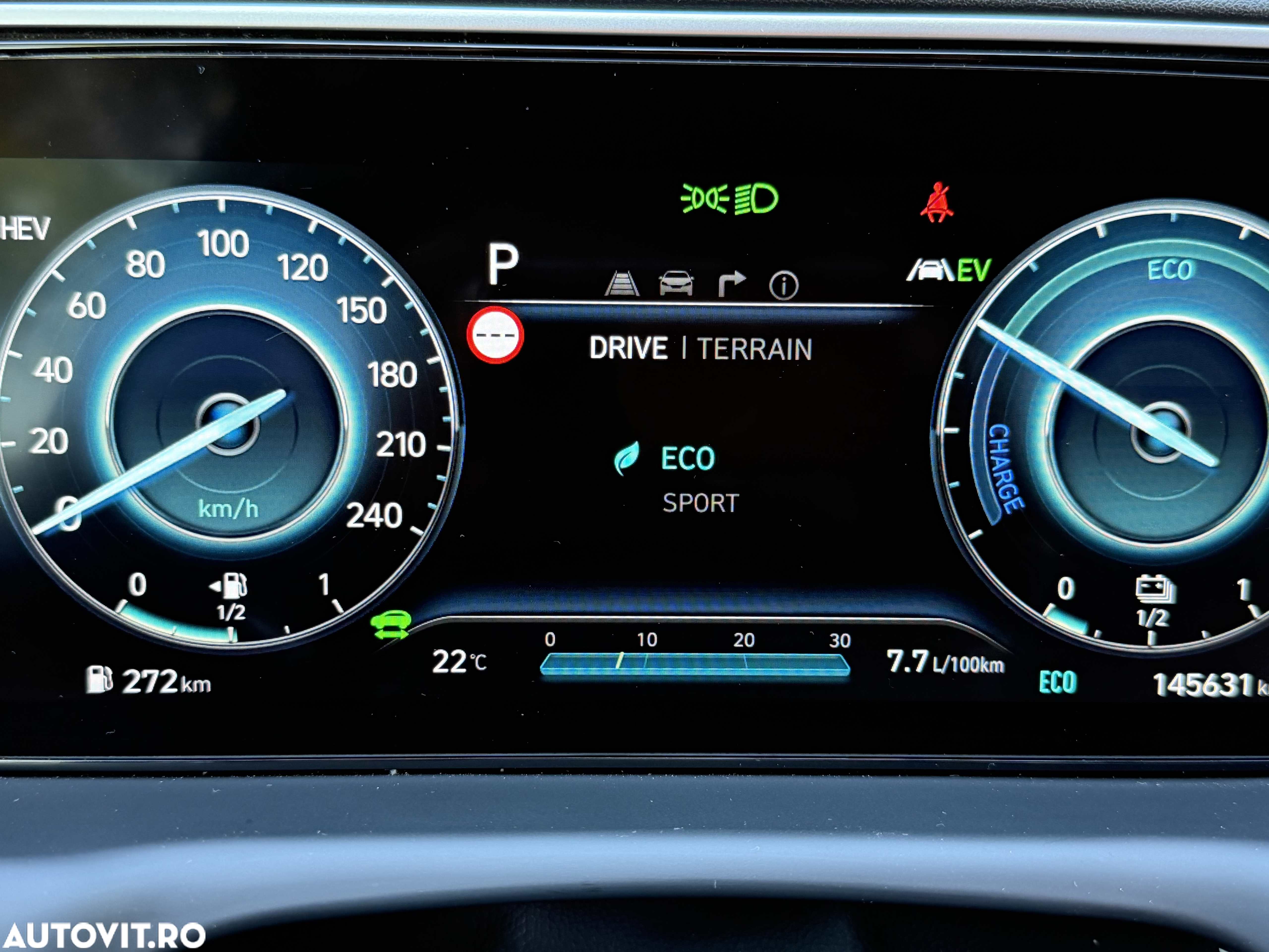 Hyundai Tucson PHEV 1.6 l 265 CP 4WD 6AT Luxury - 29