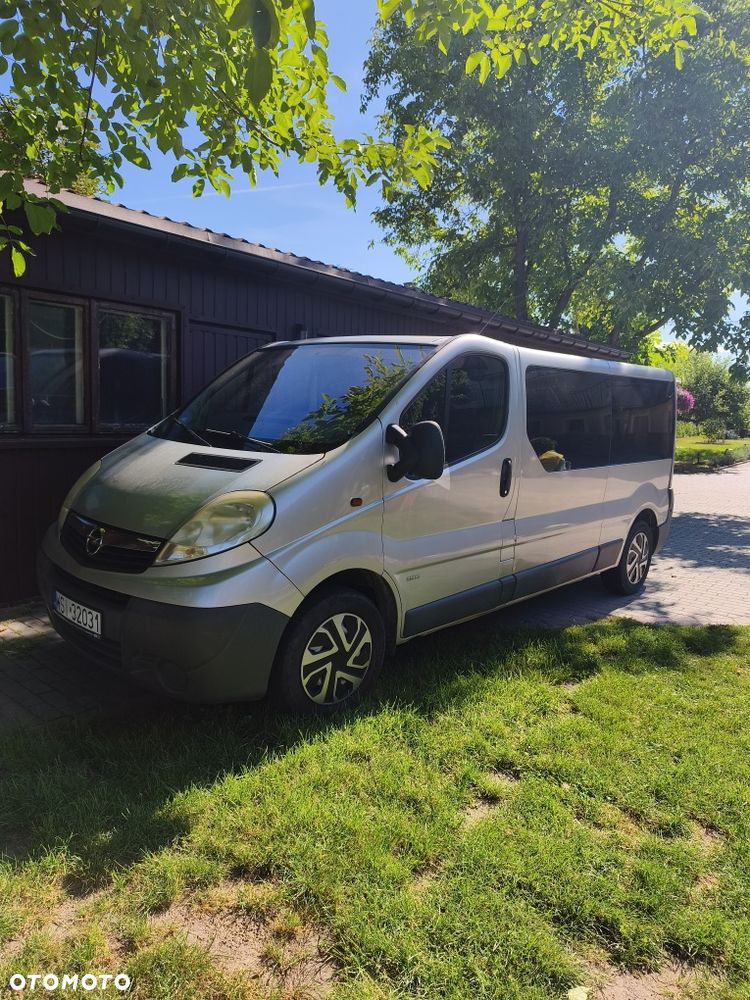 Opel Vivaro - 1