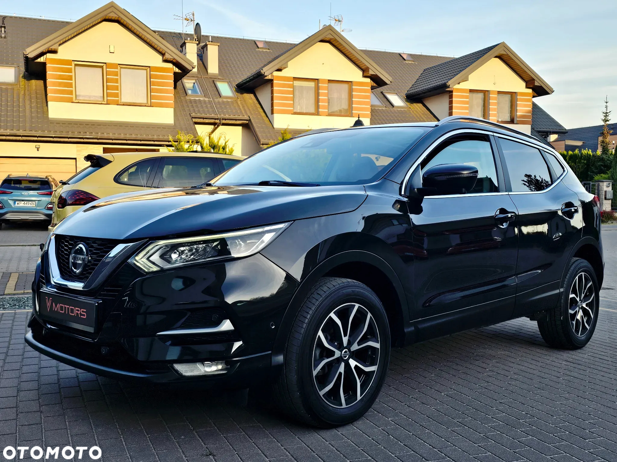 Nissan Qashqai 1.7 dCi TEKNA+ - 26
