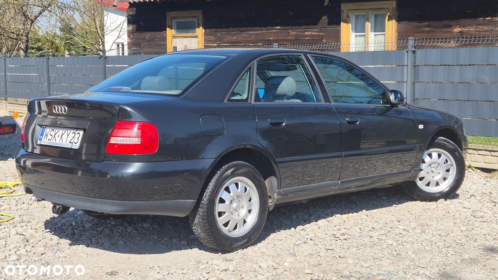 Audi A4 Limousine 1.9 TDI - 9