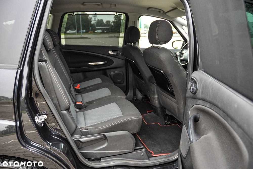 Ford S-Max 2.0 TDCi DPF Business Edition - 12