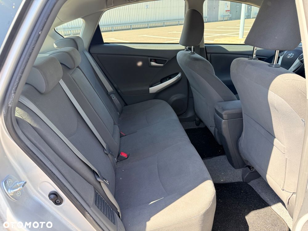 Toyota Prius - 22
