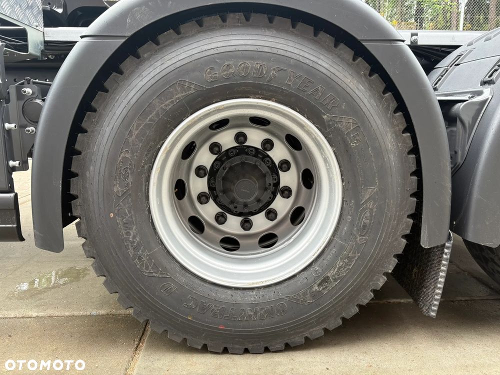 Scania P420 B6x2*4NA - 18