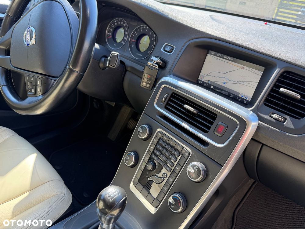 Volvo S60 2.0T Momentum - 18