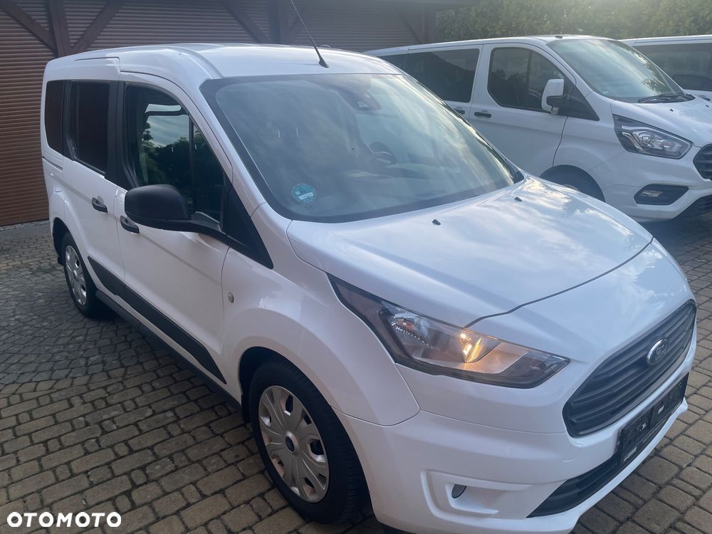 Ford Transit Connect - 8