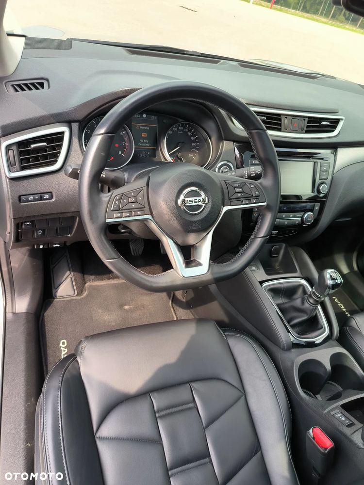 Nissan Qashqai 1.3 DIG-T Tekna - 13