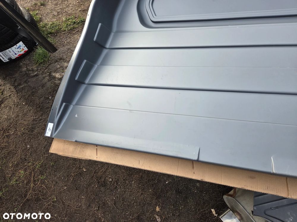 ściana grodziowa Citroën Berlingo II Peugeot Partner II 1609684980 Solidna ścianka działowa z szarego ziarnistego tworzywa ABS PSA 1609684980 - 18