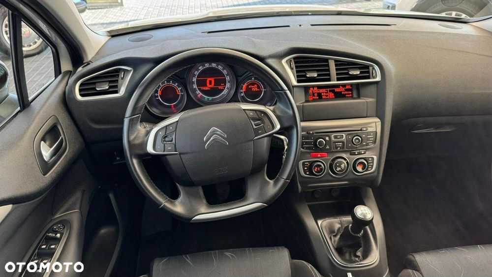 Citroën C4 VTi 120 Selection - 37