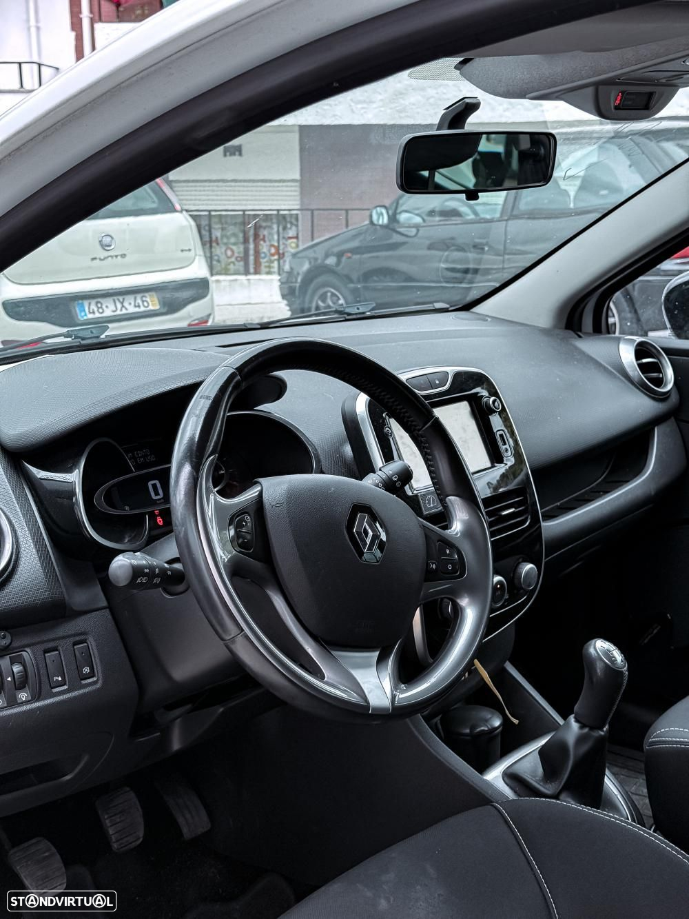 Renault Clio 1.5 dCi Limited - 10