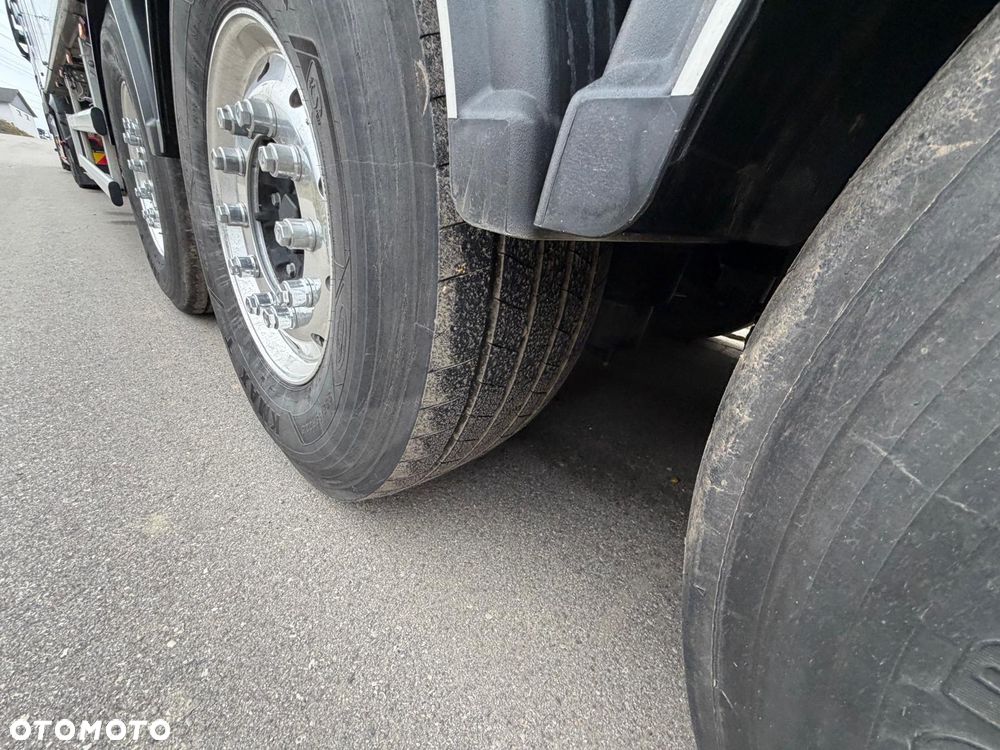 Volvo FH 500 EURO 6 !!!/RUCHOMA PODŁOGA STAS 2024/ACC/CAŁE NA PODUCHACH/KLIMA POSTOJOWA/RETARDER/NAVIGACJA/Z NIEMIEC - 11