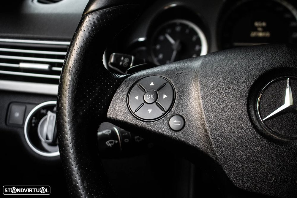 Mercedes-Benz E 250 CDi Avantgarde BlueEfficiency Auto. - 10
