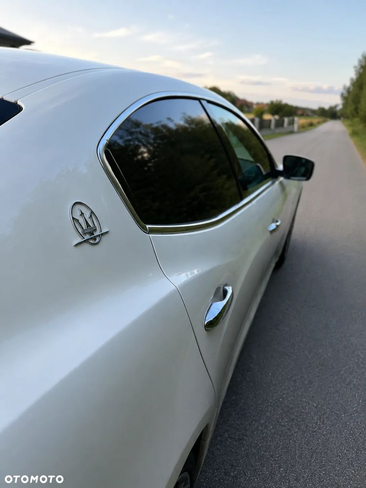 Maserati Ghibli Diesel - 4